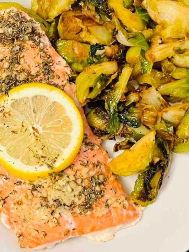 Easy Lemon Garlic AIP Baked Salmon Story