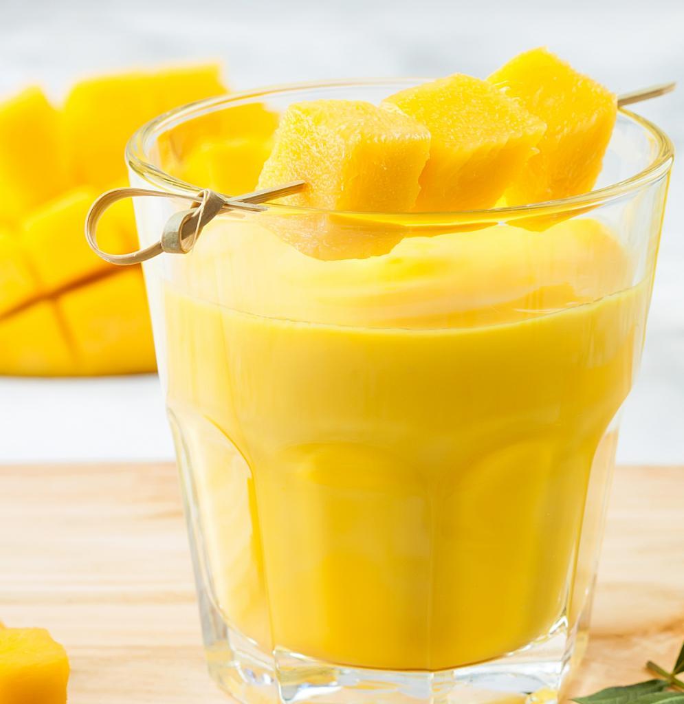 Mango turmeric smoothie